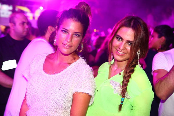 Massari,Mia and belly @ White Part 2